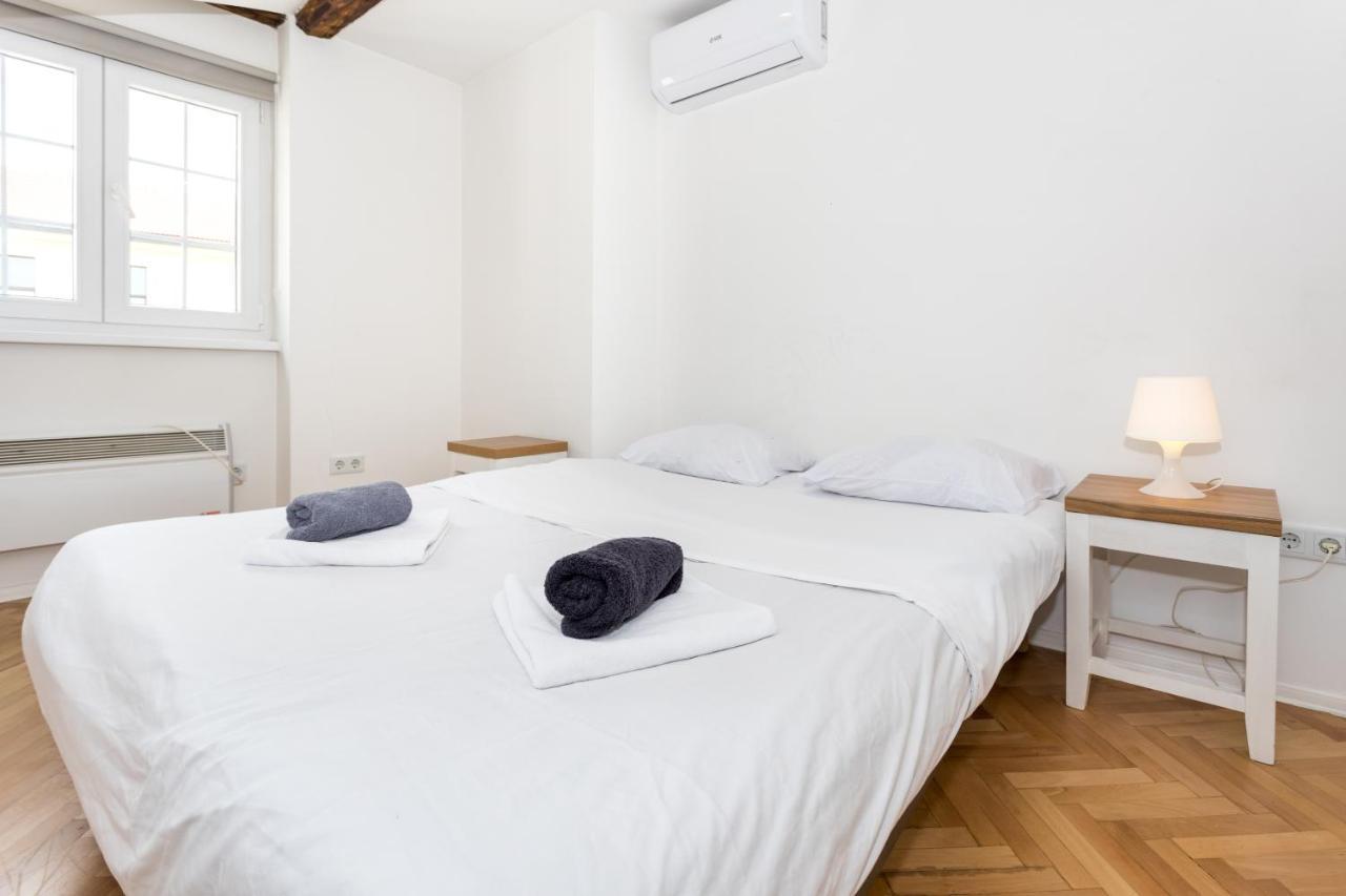 Heart Of Downtown Suite Sarajevo Luaran gambar